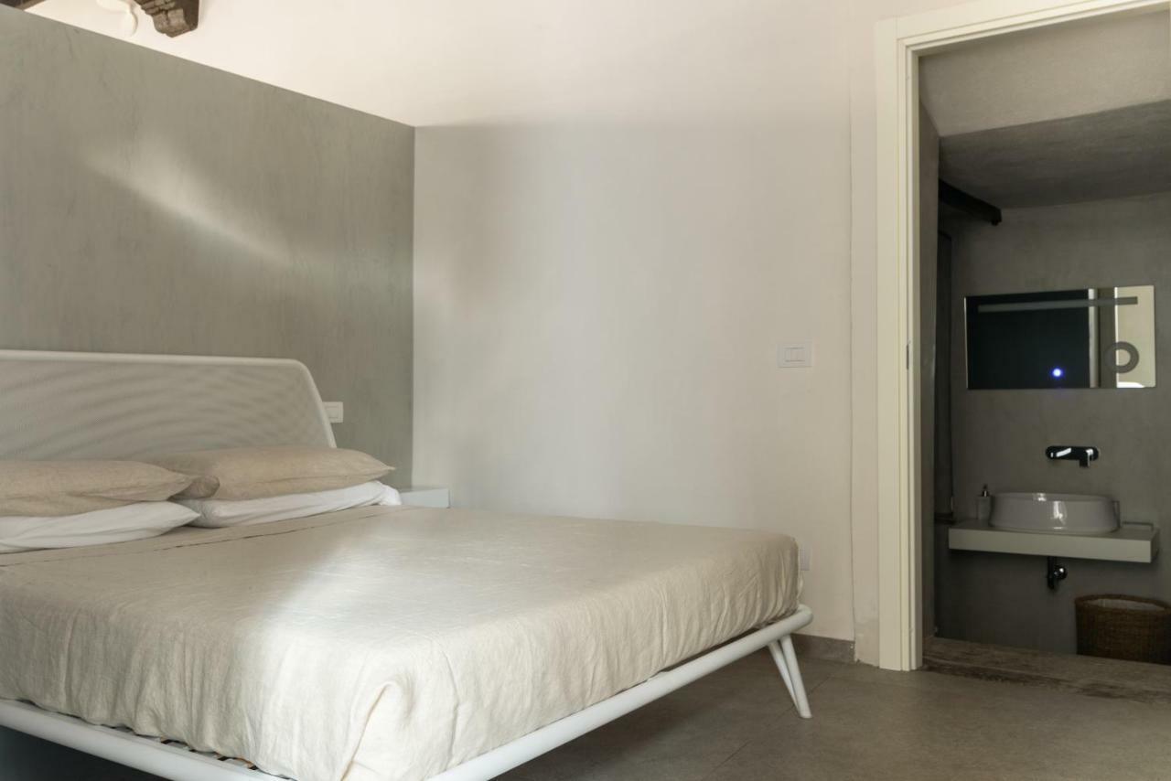 Apartamento Le Scuderie Di Sant'Ambrogio Milán Exterior foto
